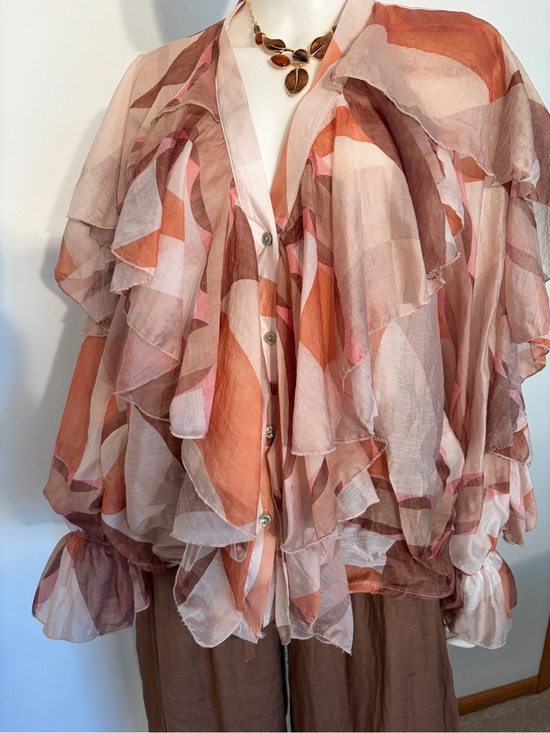 Made in Italy Tops - #920 New Collection Layered Ruffle Geometric Blouse - Made in Italy. NWT
